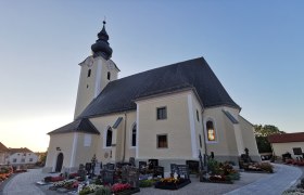 Parish church of St. Stephan Biberbach, © Brigitte Hofschwaiger Parish church of St. Stephan Biberbach, © Brigitte Hofschwaiger