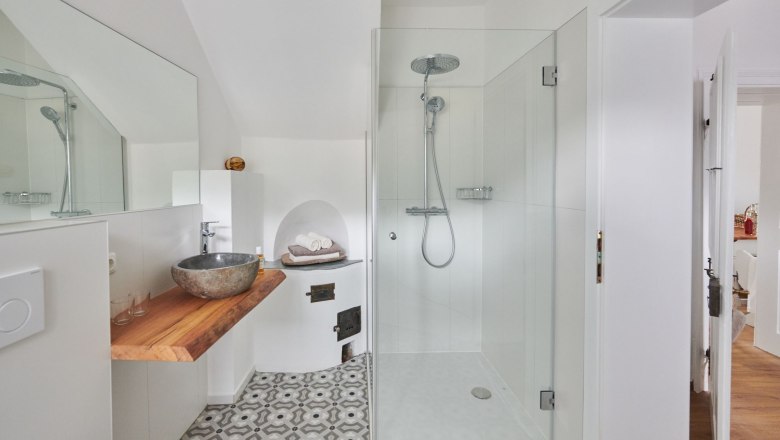 Bathroom, © Dominik Stixenberger Bathroom, © Dominik Stixenberger