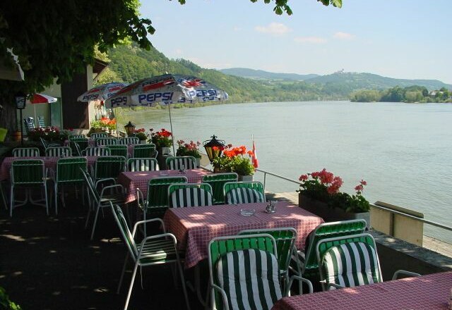 Fischwirtshaus Landmotel 'Die Donaurast', © Eva Nimführ