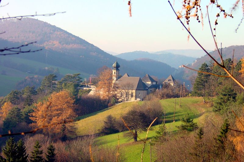 Neuhaus Castle