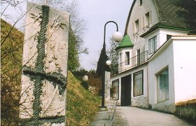 Stations of the Cross, &copy; Gerhard Hackner