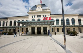 St. P&ouml;lten main station, &copy; &Ouml;BB, Robert Deopito