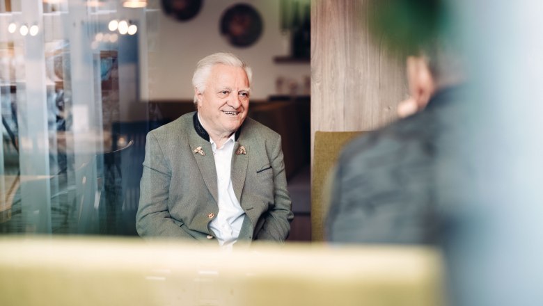 Mostviertlerwirt Ott, &copy; Moststra&szlig;e, dochbodnliacht