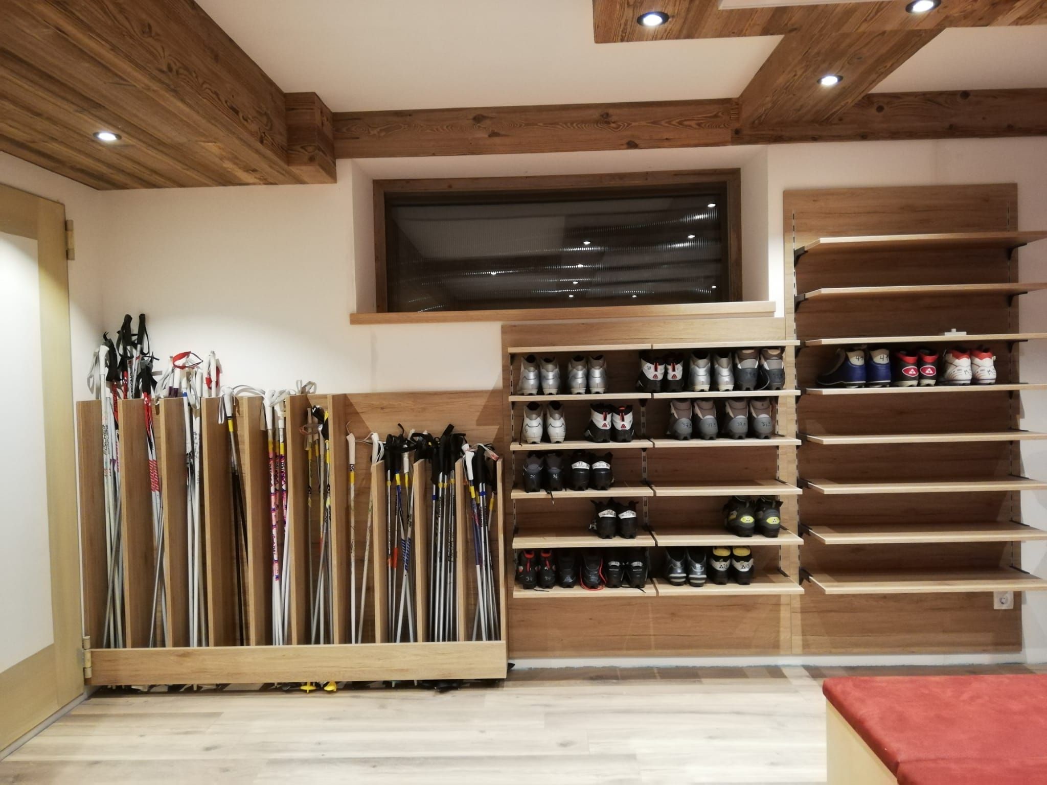 Ski boot room