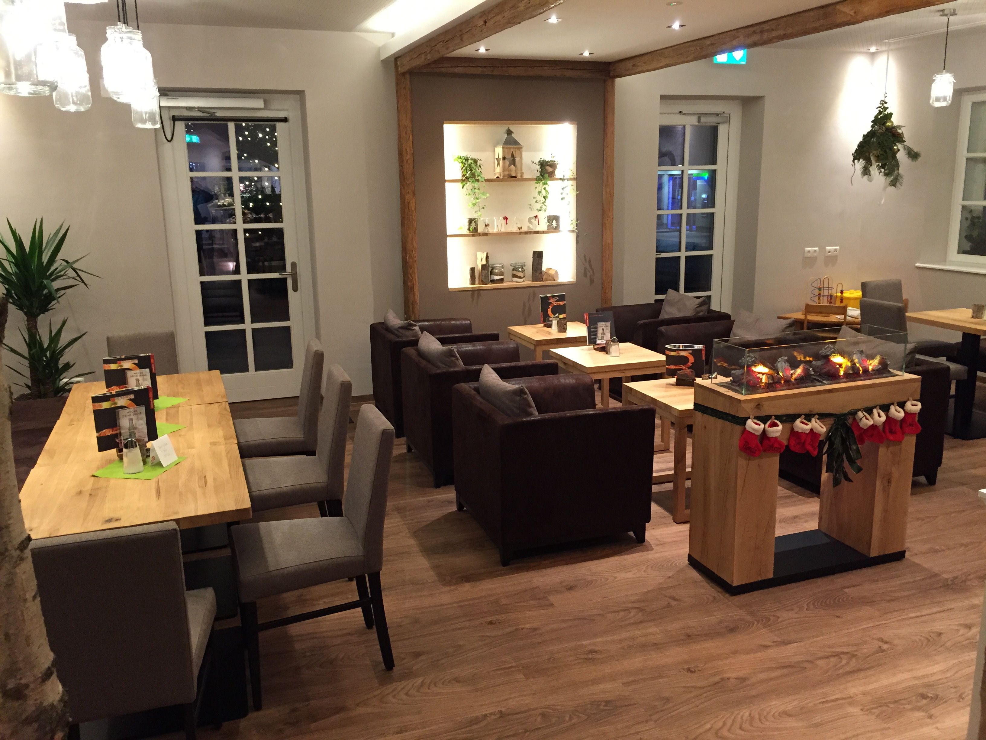 Cafe Riesenhuber, Aschbach