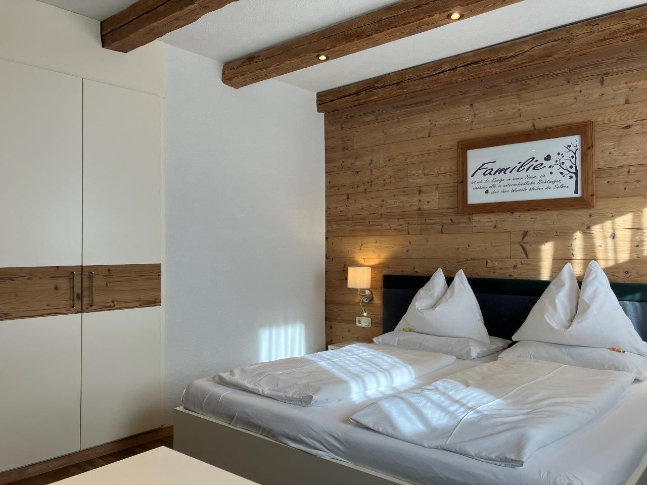 family-rooms-at-schaglhof