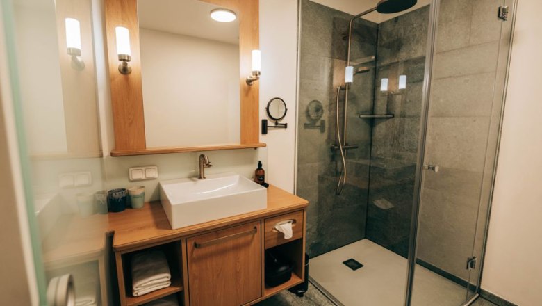 Bathroom example, &copy; Zum goldenen L&ouml;wen