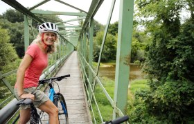 Cycling along the Traisental Cycle Path, © weinfranz.at
