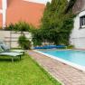 Swimming pool with garden, © Guestia GmbH