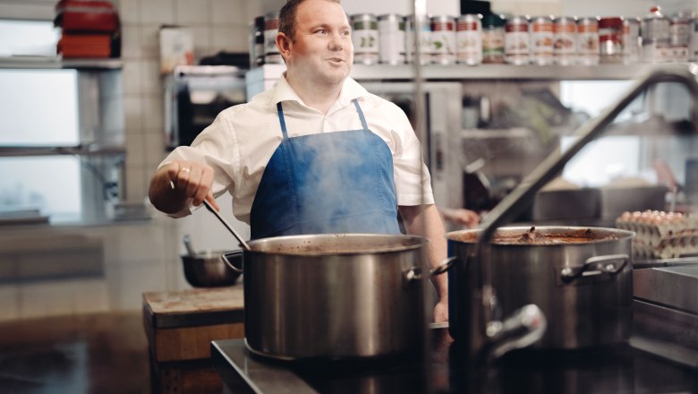 Mostviertlerwirt Ott, &copy; Moststra&szlig;e, dochbodnliacht