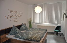 Schlafzimmer Apartment Auszeit, © Krippl
