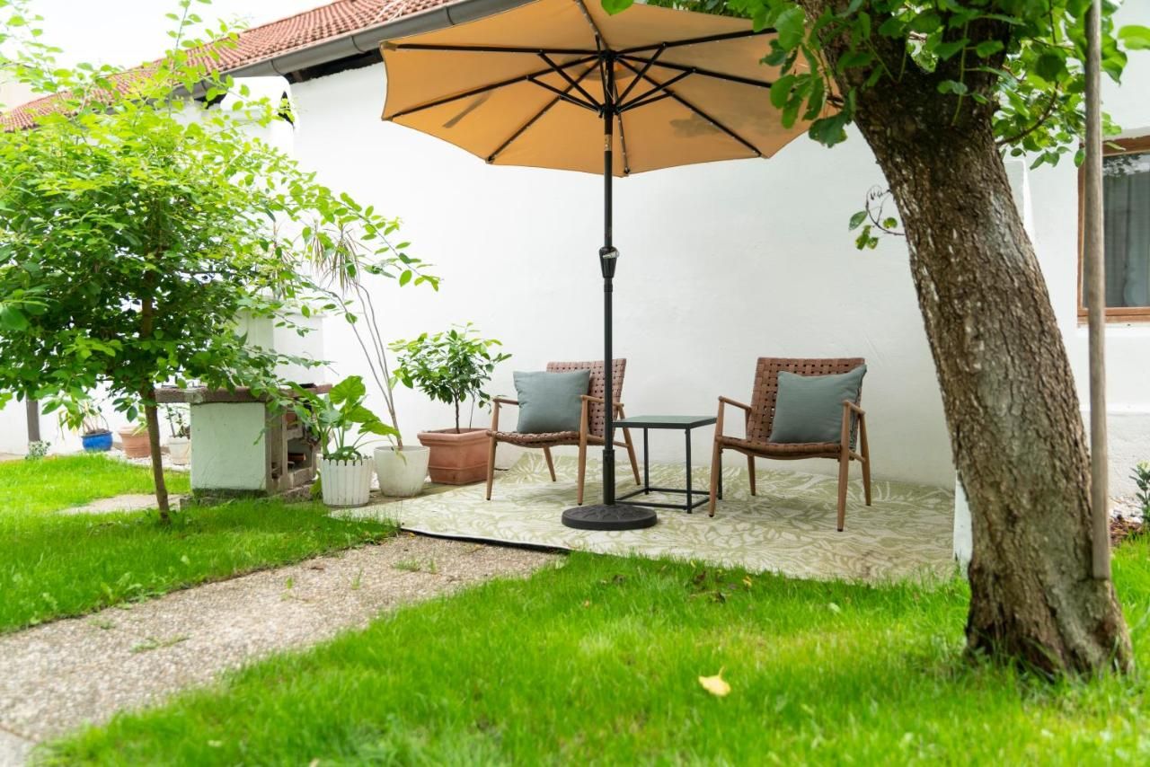 Garden seating area