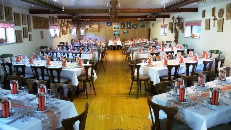 Dining room, &copy; Josef Schachinger