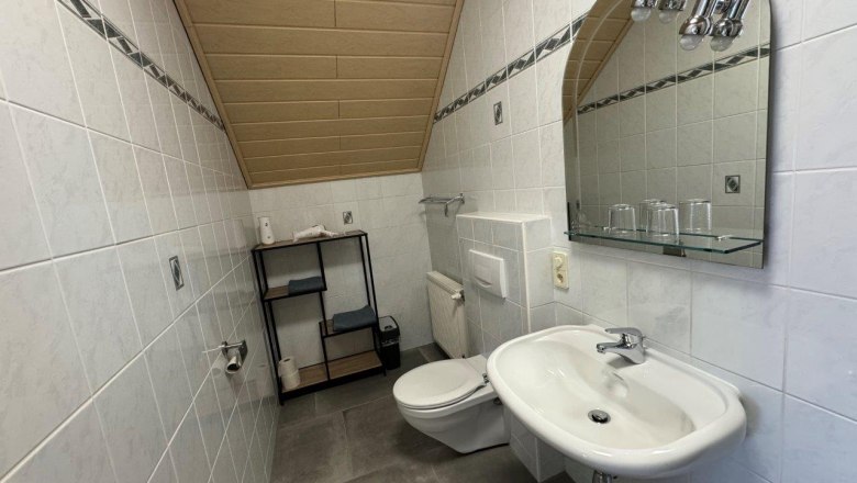 Double room in the main building (4), &copy; Haus Karner