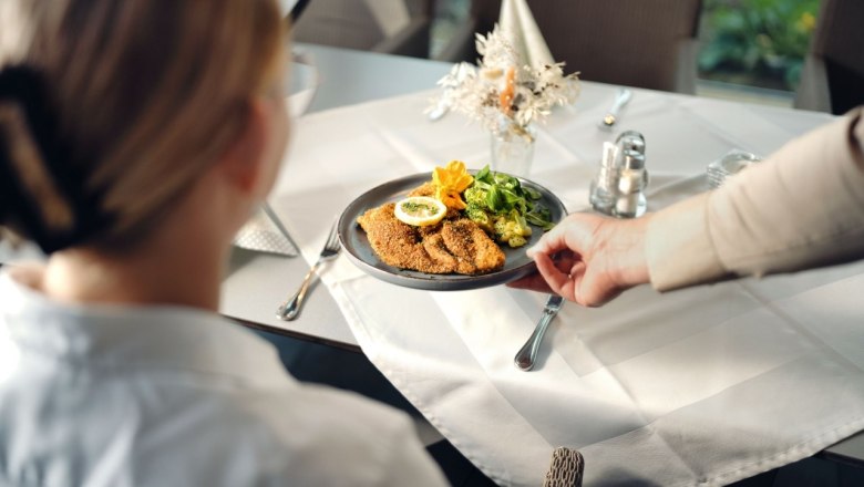 Gasthof Alpenblick, &copy; Moststra&szlig;e, dochbodnliacht
