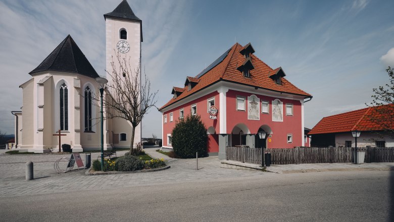 Allhartsberger Farm, &copy; Moststra&szlig;e, dochbodnliacht