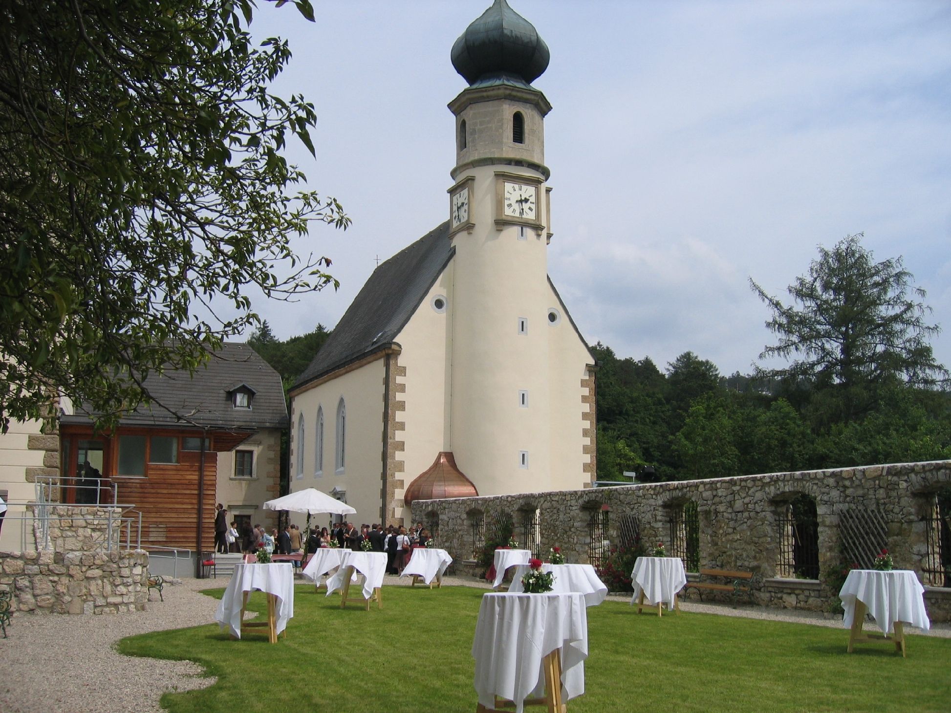 Neuhaus Castle